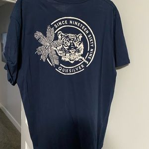 Quicksilver shirt. XL